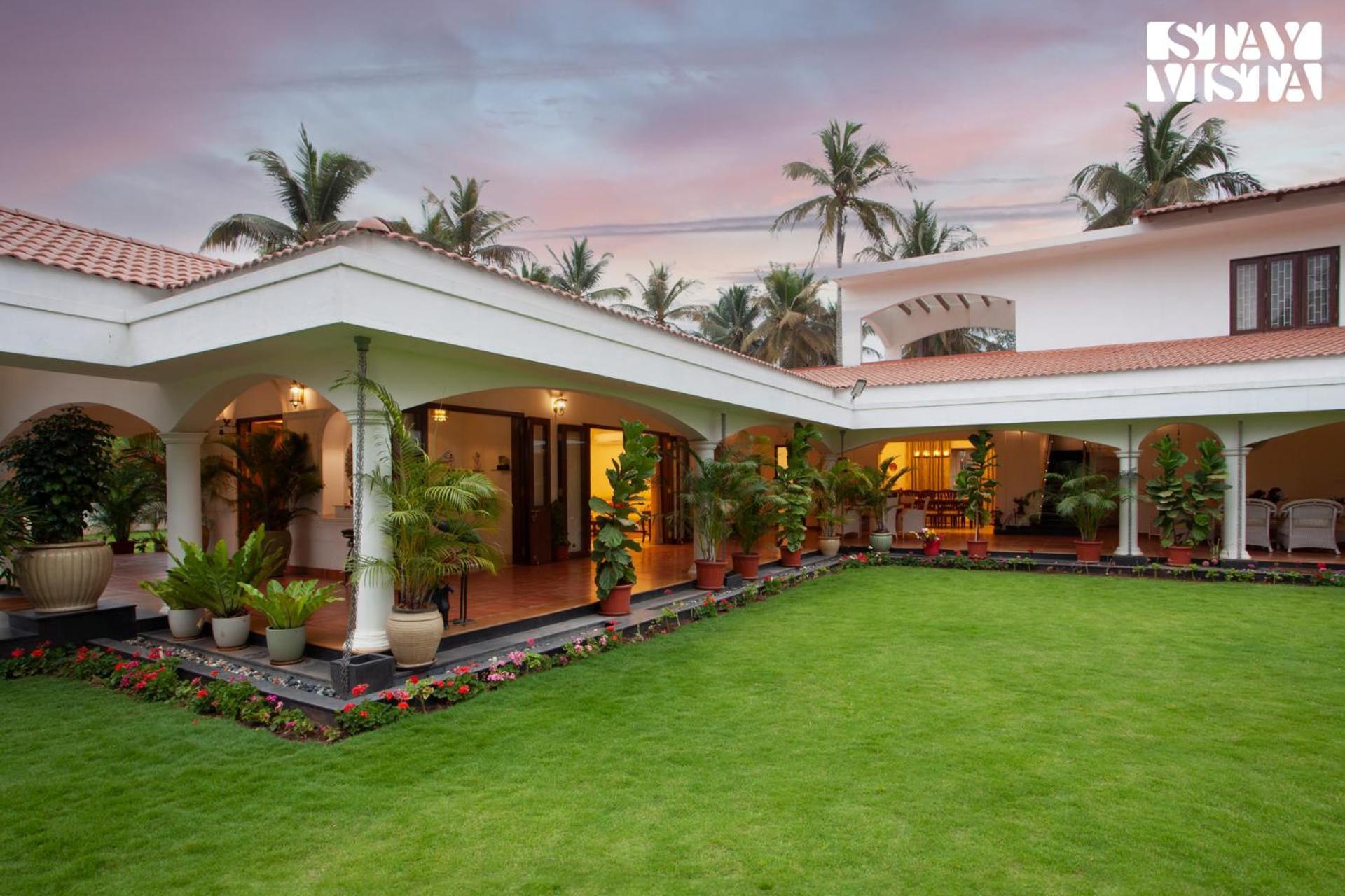 Stayvista At Silver Oak Farm - Breakfast Included Bangalore Exteriör bild